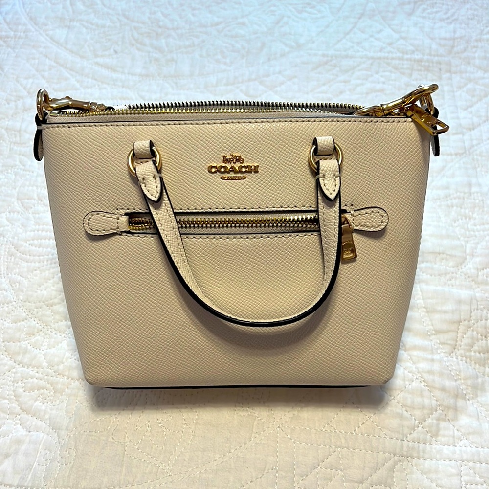 Coach mini purse